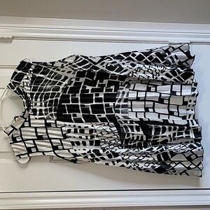 Lane Bryant Women's Tunic Top Black and White Size 14-16